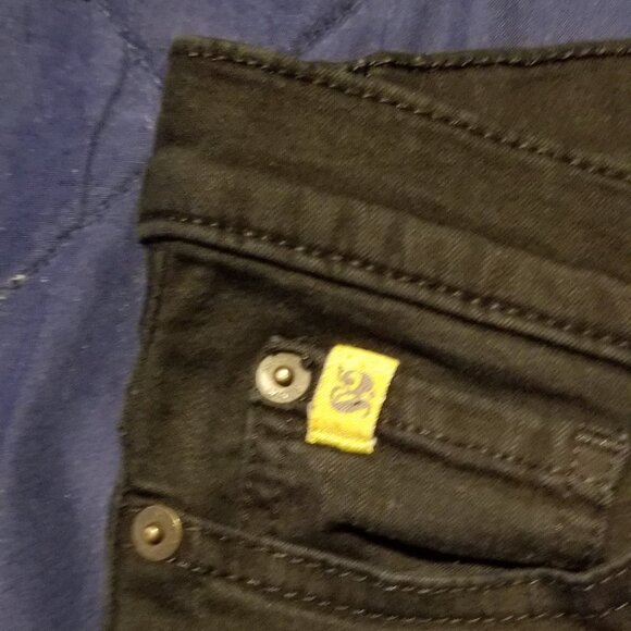 HTF Long Second Yoga jeans, size 31 - Picture 3 of 11